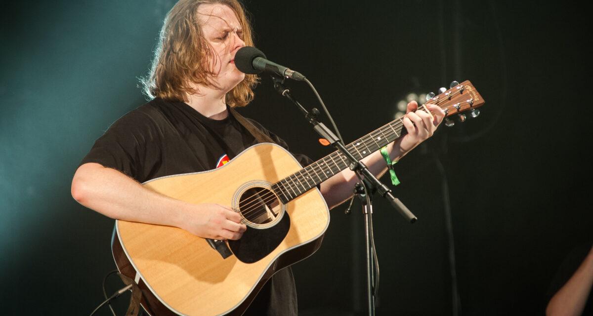 Lewis Capaldi Releases ‘pointless Co Written With Ed Sheeran Look